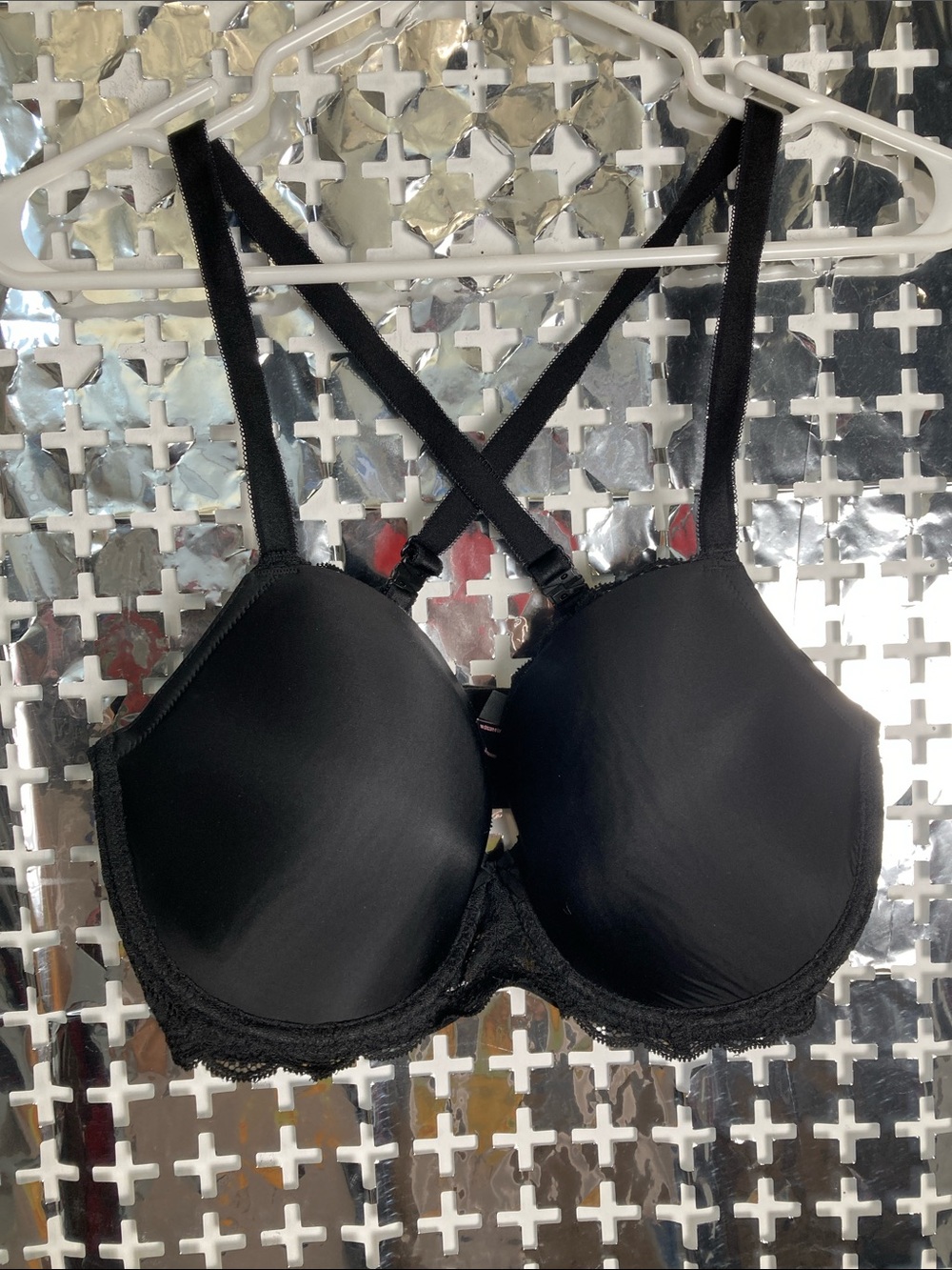 Victoria's Secret Black Lace-Trim Convertible Racerback T-Shirt Bra